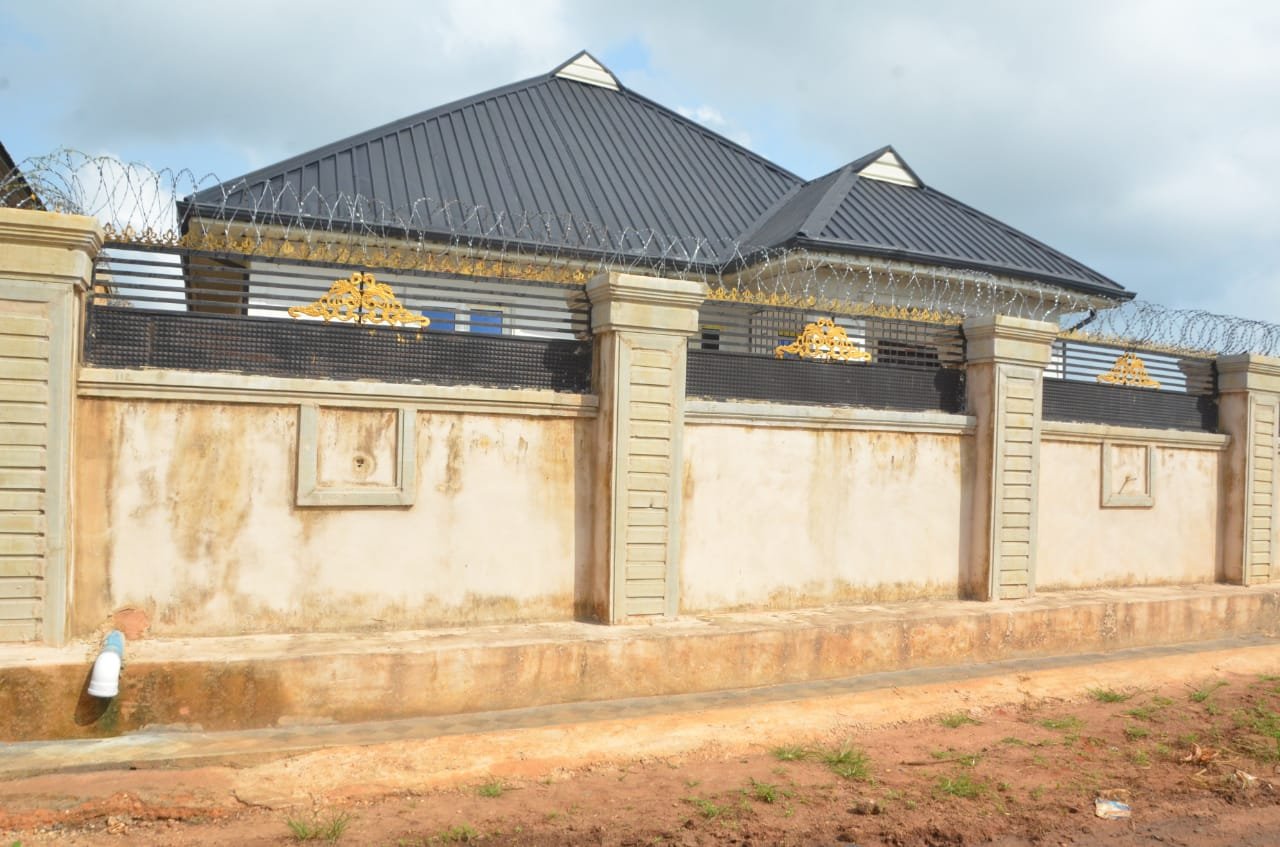 PROPERTY TO RENT – 1 BEDROOM