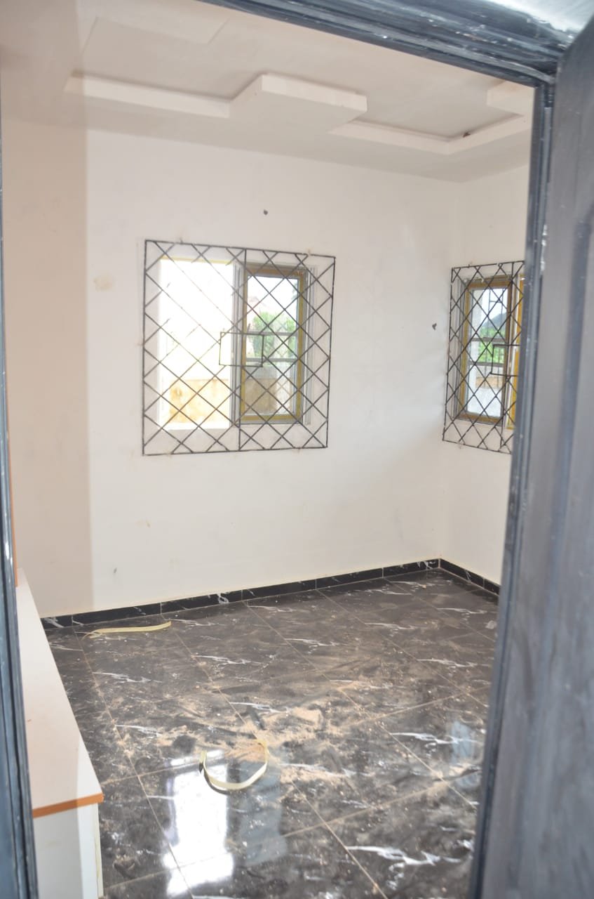 PROPERTY TO RENT – 1 BEDROOM